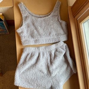 UNKNOWN BRAND FUZZY CROP TOP AND BOTTOMS